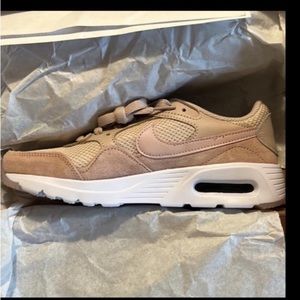 Brand NEW .. Nike Air Max sneakers-stone /pink